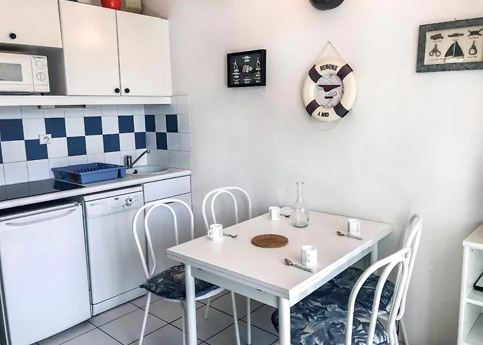 La Palme D'or-16 By Interhome