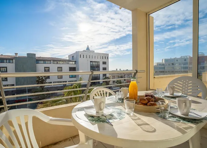 La Palme D'or-16 By Interhome * אגדה