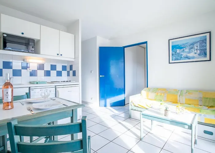 La Palme D'or-16 By Interhome *